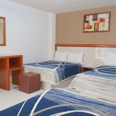 Hotel Niza Zona Piel เลออน ภายนอก รูปภาพ