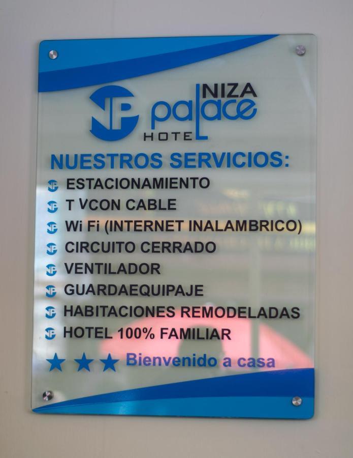 Hotel Niza Zona Piel เลออน ภายนอก รูปภาพ