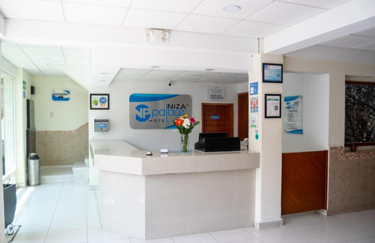 Hotel Niza Zona Piel เลออน ภายนอก รูปภาพ